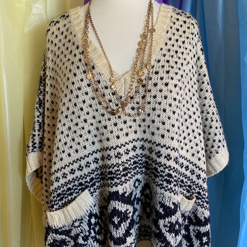 Sweater Poncho